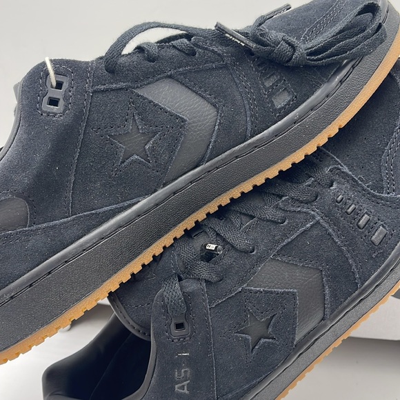 Converse Men's Black Sneakers A09244C
AS-1 PRO OX
BLACK/BLACK/GUM - Picture 13 of 16